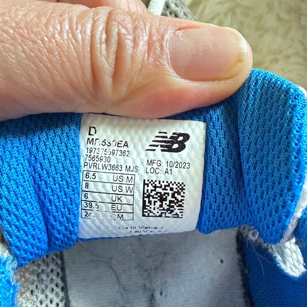 New Balance 530Sneakers in the White Blue Oasis colorway - Picture 8 of 12